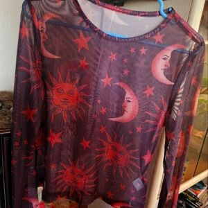 New cute sheer long sleev es top med